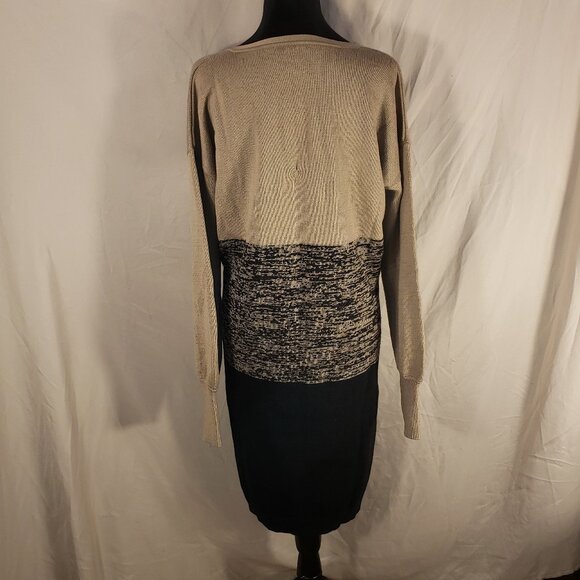 Adrienne Vittadini L Beige/Black Knit Sweater Dress - Picture 3 of 4